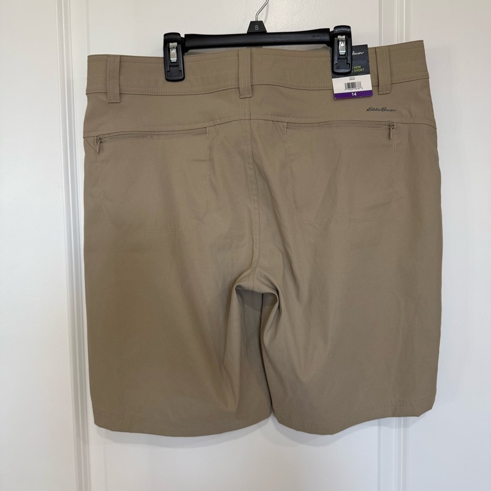 Eddie Bauer Khaki Rolled Hem Bermuda Shorts Size 14 Outdoor Travel Casual - Picture 2 of 9
